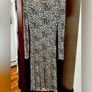 LKBennet silk sheath dress. Classy leopard print. Mid length. Size 6 US.